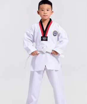 Taekwondo Добок, Obrazac za borilačke vještine taekwondo, Demo tima na karate s V-izrez.